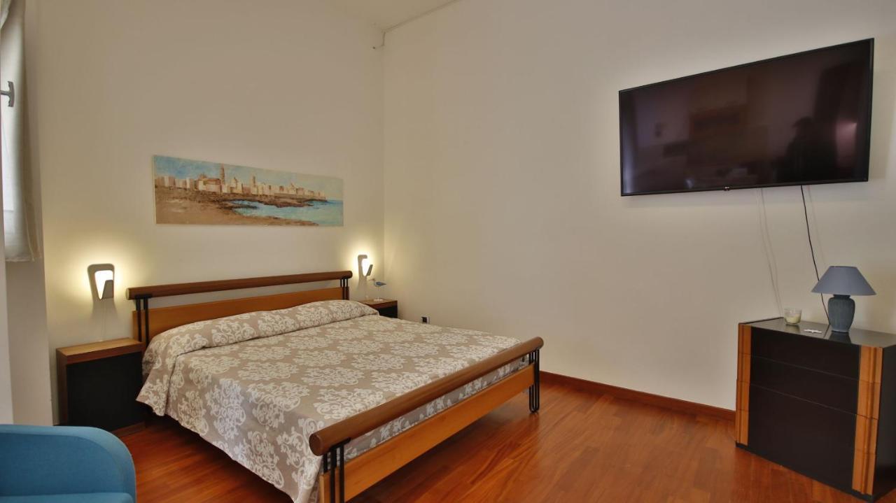 Casa Levante A 75 Mt Dalla Spiaggia Monopoli Ngoại thất bức ảnh