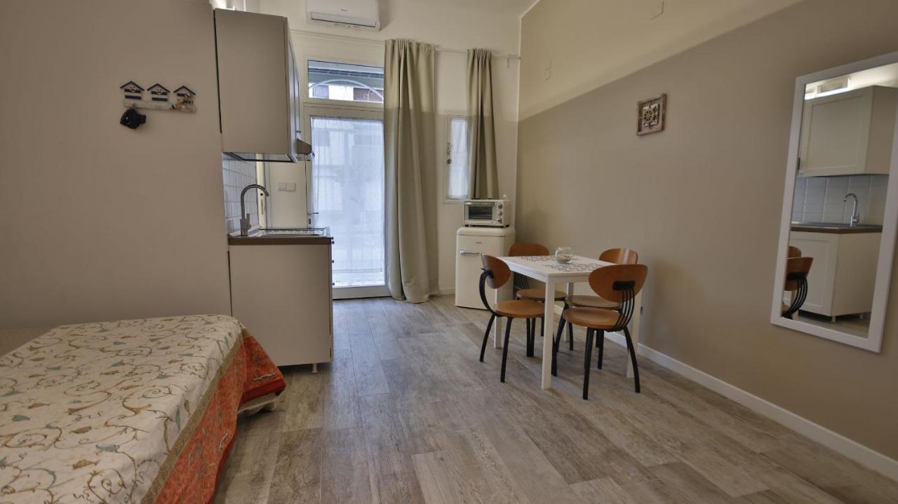 Casa Levante A 75 Mt Dalla Spiaggia Monopoli Ngoại thất bức ảnh